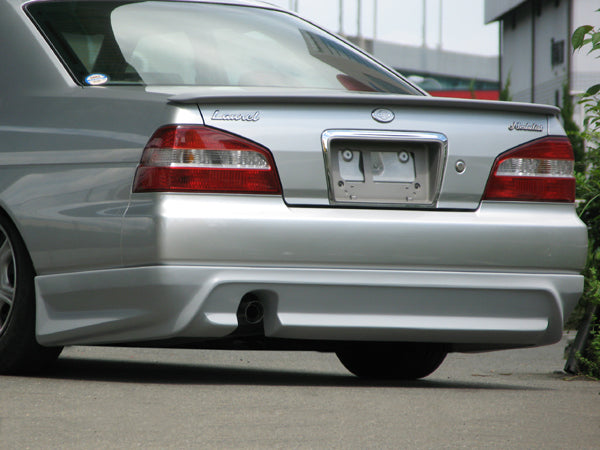 URAS Nissan Laurel (C35) Medalist Kouki Trunk Spoiler