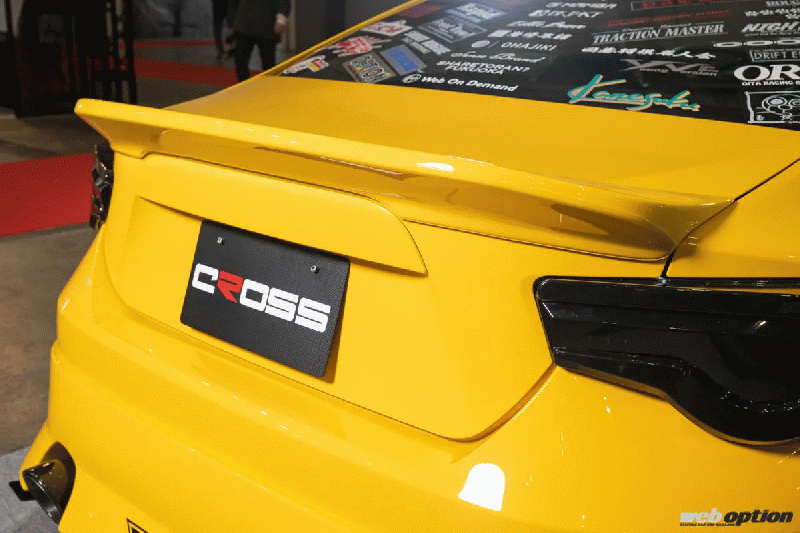 URAS Toyota 86 / Subaru BRZ (ZN6 / ZC6) Haridashi Side Skirts