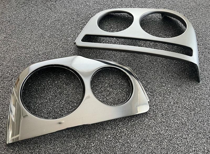 URAS Nissan Skyline R34 (ER34) Tail Light Covers (Pair)