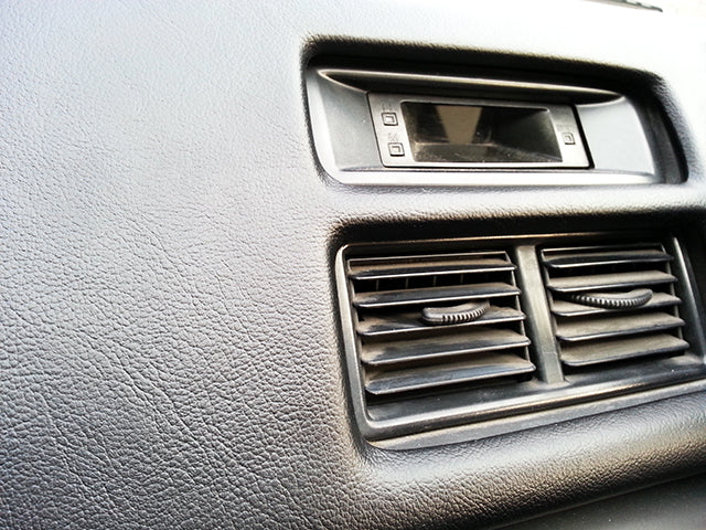 Tec-Art's Toyota Corolla Levin / Trueno (AE86) Leather Dash Panel