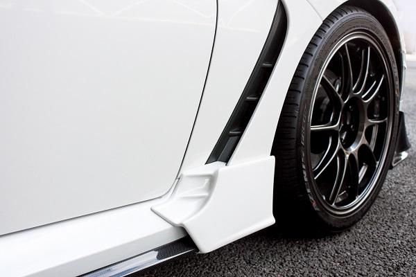 Garage Vary Toyota GR86 / Subaru BRZ (ZN8 / ZD8) Front Side Garnish (FRP)