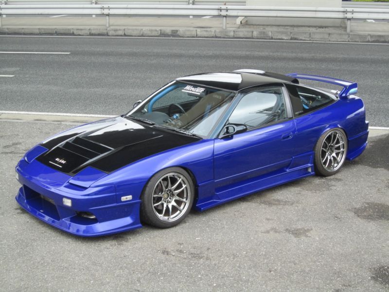 Car Modify Wonder Nissan 180SX (RPS13) GLARE Triple Duct Bonnet (FRP)