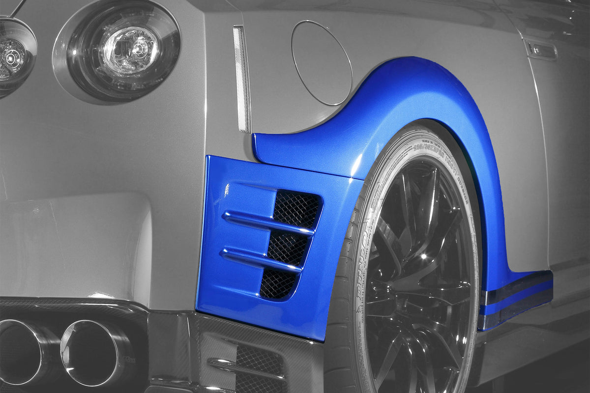 Top Secret R35 Rear Over Fenders (Zenki and Chuki)