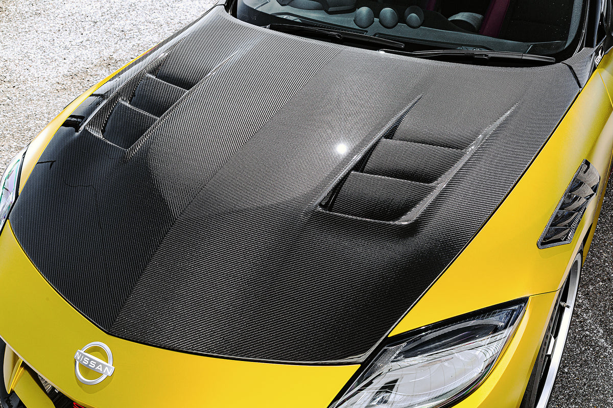 Top Secret RZ34 Dry Carbon Bonnet with Ducts