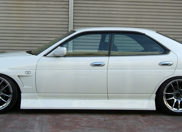 Car Modify Wonder Nissan Laurel (C35) SHADOW Side Steps (Medalist Kouki)