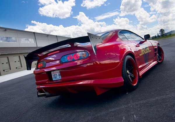 Do-Luck Toyota Supra (JZA80) LATE Rear Wing T2