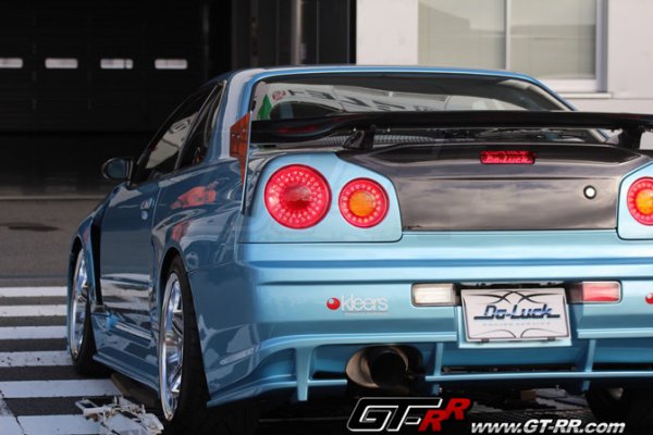 Do-Luck Nissan Skyline GT-R (BNR34) Rear Bumper