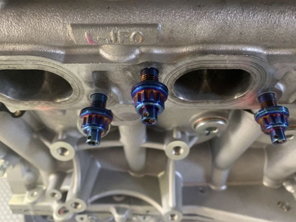 Do-Luck Nissan GT-R (R35) Stud Bolt Set, VR38