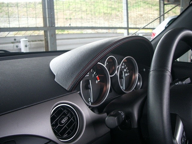 ZOOM ENGINEERING Mazda Roadster (NC) Meter Hood, Synthetic Leather Covered
