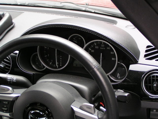 ZOOM ENGINEERING Mazda Roadster (NC) Meter Hood, Synthetic Leather Covered