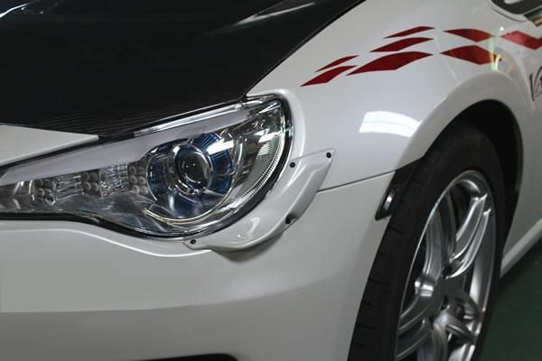 Garage Vary Toyota 86 / Subaru BRZ (ZN6 / ZC6) Cast Canards (FRP)