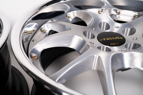 SSR Agle Strusse 17" 8.5J +35, 9J +37 (5x114.3)