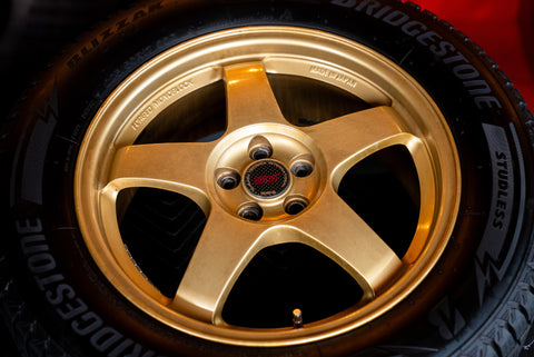Subaru STI Rays Engineering B20 17" 7J +48 (5x100) with 225/60 Bridgestone Tires