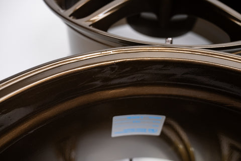 Yokohama AVS Model 5 17" 9J +22, 9J +35 (5x114.3)