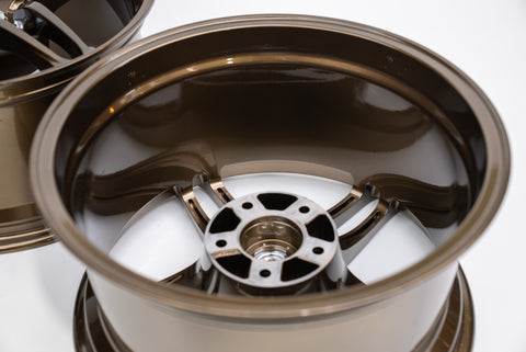Yokohama AVS Model 5 17" 9J +22, 9J +35 (5x114.3)