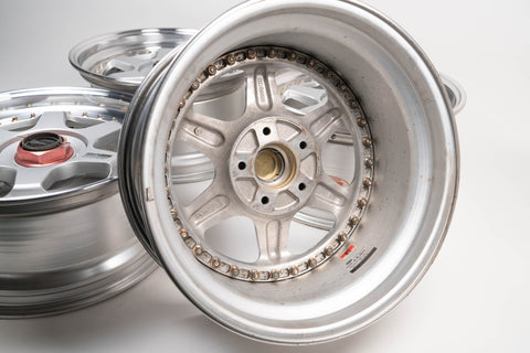 Racing Beat RB-02 17" 8J +35, 9J +35 (5x114.3)
