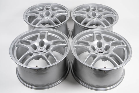 Nissan Skyline R33 GTR 17" 9J +30 (5x114.3)