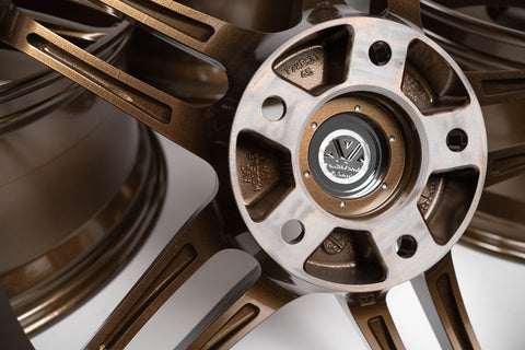 Yokohama AVS Model 5 17" 8J +45 (5x114.3)
