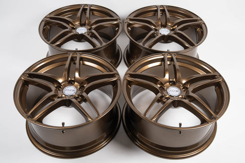 Yokohama AVS Model 5 17" 8J +45 (5x114.3)