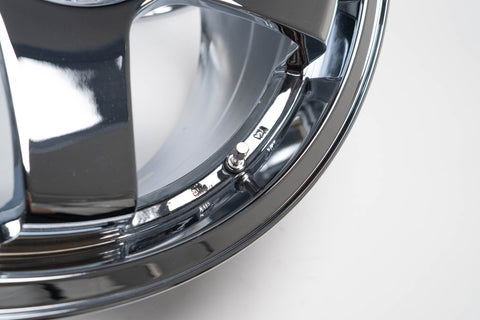 M2 Hanbai DT05R 17" 9.5J +30 (4x114.3) *Triple Chrome Plated*