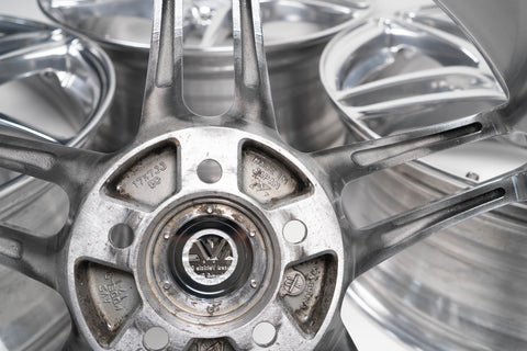 Yokohama AVS Model 5 17" 7J +50 (5x100)