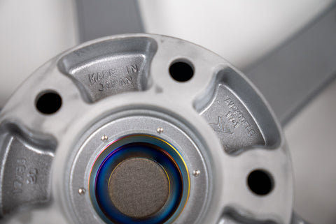 Yokohama AVS Model 6 17" 9J +20 (5x114.3)