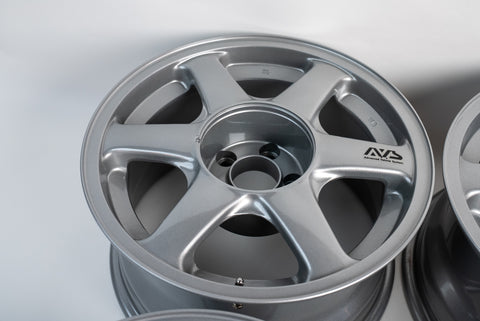 Yokohama AVS VS6 17" 9J +18 (5x114.3)
