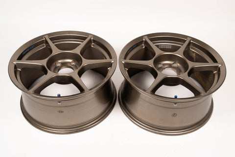 Buddy Club P1 17" 8J +32 (5x114.3) Pair