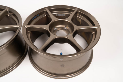 Buddy Club P1 17" 8J +32 (5x114.3) Pair