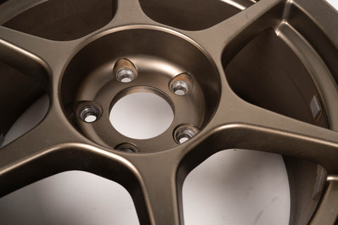 Buddy Club P1 17" 8J +32 (5x114.3) Pair