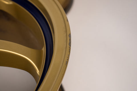 Yokohama Advan RG1 17" 7.5J +48 (5x100)