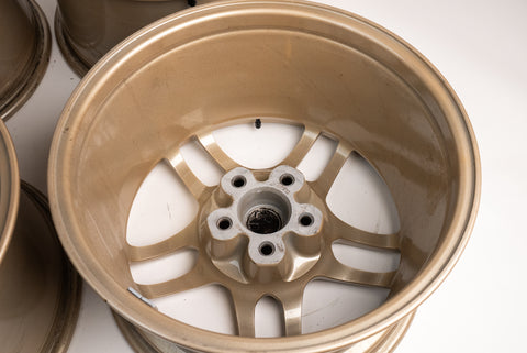 Nissan R33 GTR 17" 9J +30 (5x114.3)