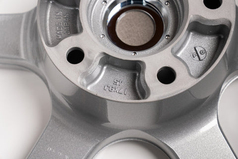 Yokohama AVS Model 6 17" 9J +45, 8J +30 (5x114.3)