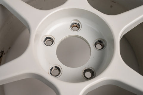 Buddy Club P1 16" 8.5J +37, 8.5J +27 (5x114.3)