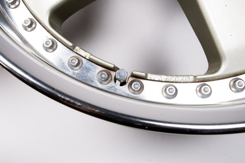 Desmond Wise Sports 17" 9J +17 (5x114.3)