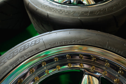Dunlop Super Xiphos 16" 9J +36, 8J +36 (5x114.3) *Tires Included*