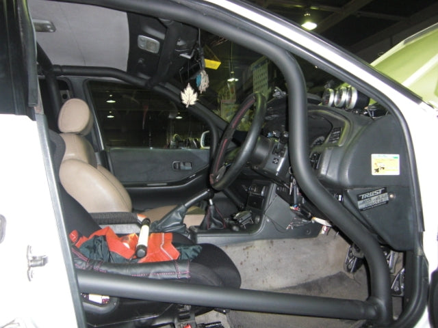 Saito Roll Cage Nissan Cefiro (A31) Roll Cage