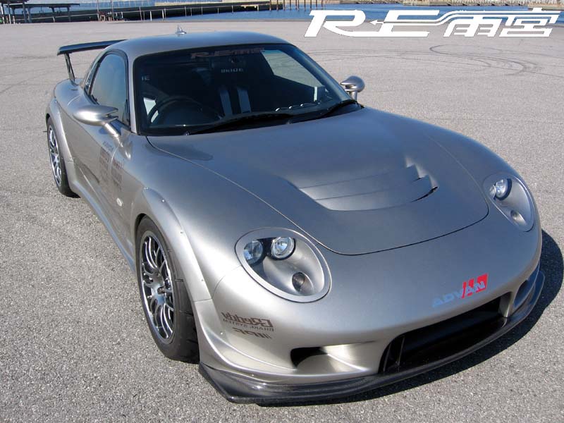 RE Amemiya FD3S Super GReddy III Body Kit
