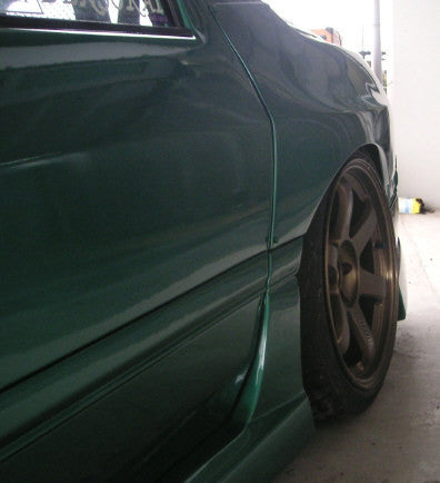 Foresight Mazda RX-7 (FC3S) R35 Rear Quarter Panels (+35mm)