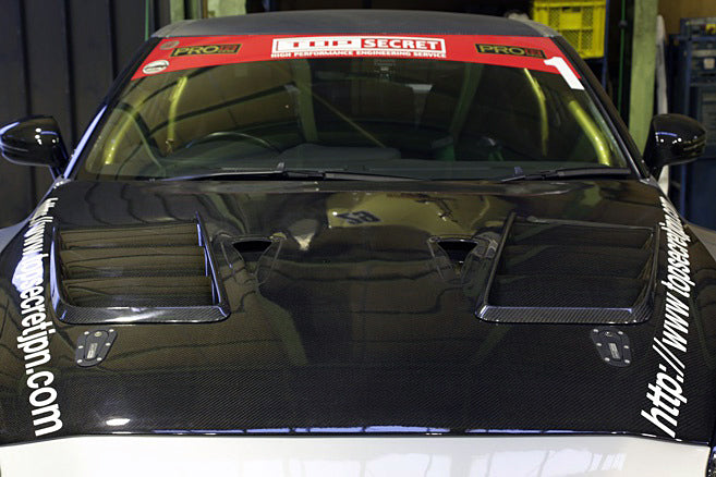 Top Secret R35 Bonnet Duct Fins