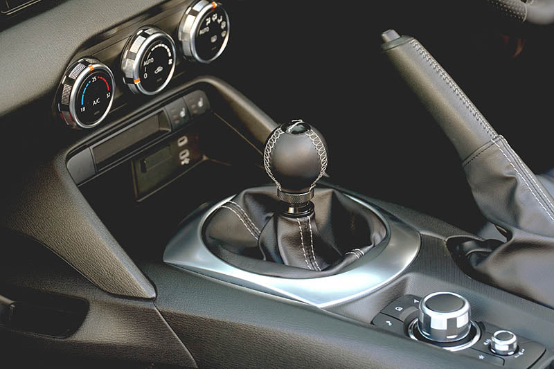 AutoExe Mazda RX-8 (SE3P) Shift Knob (Manual)