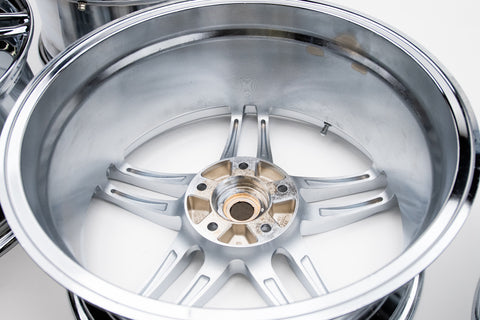 AVS Model 5 18" 8J +45 (5x114.3) *Triple Chrome Plated*