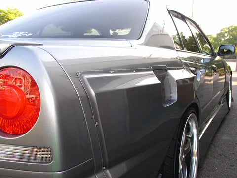 URAS Nissan Skyline R34 (ER34) D1 Spec Front Wide Fenders