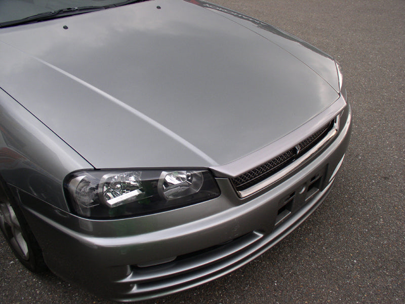 URAS Nissan Skyline R34 (ER34) Super Wide Long Nose Bonnet Lip