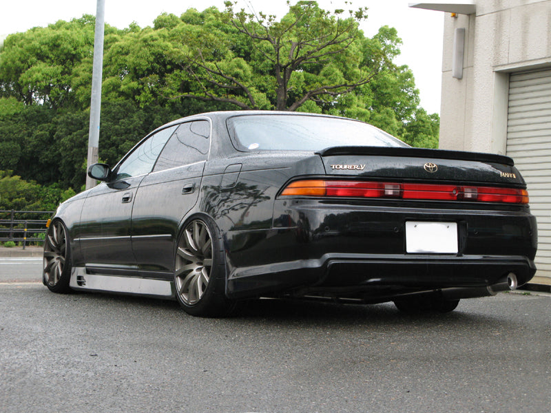 URAS Toyota Mark II (JZX90) Style L Side Skirts