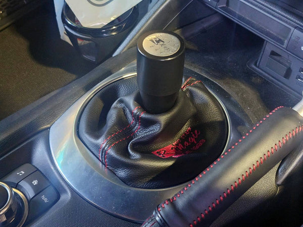 R Magic Mazda Roadster (ND) Leather Shift Boot and Side Boot with Logo Embroidery (Shift Boot Red Leather/Black Stitch)