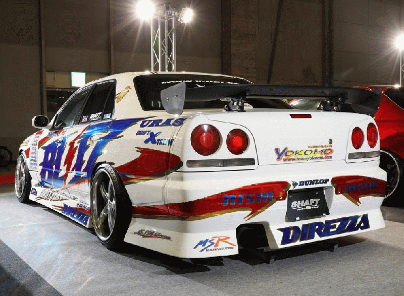 URAS Nissan Skyline R34 (ER34) D1 Spec Rear Wide Fenders (4 Door)