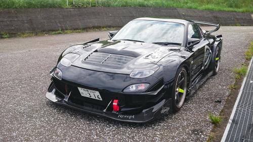 R Magic Mazda RX-7 (FD3S) Armor Manta Lip Spoiler (Carbon)