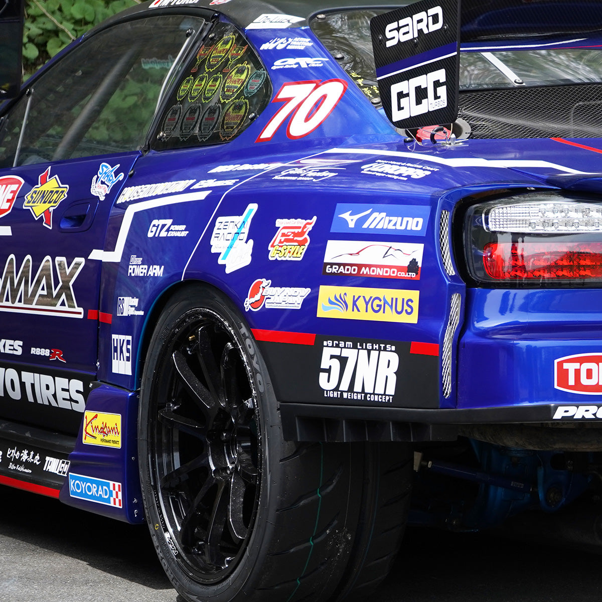 D-Max Nissan Silvia (S15) Racing Spec Rear Fenders