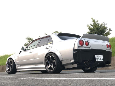 URAS Nissan Skyline R34 (ER34) Back Panel Cover (4 Door)
